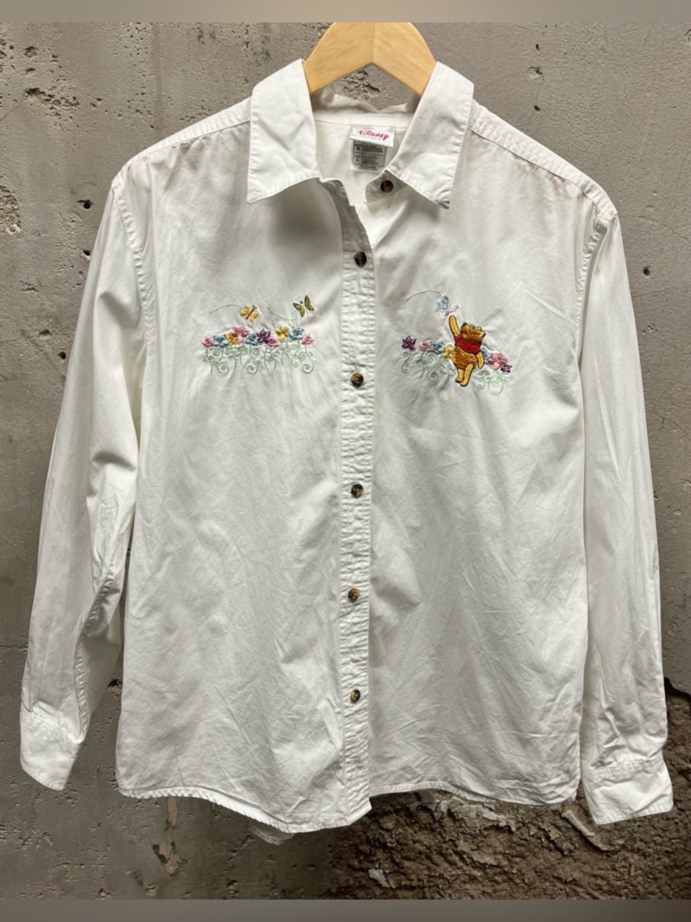 Disney Winnie The Pooh Vintage Y2K Embroidered Button Down Floral Butterfly L